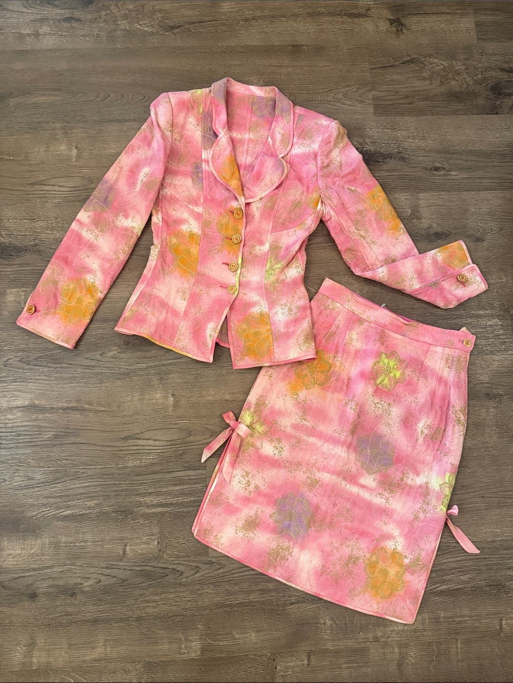 Emanuel Ungaro Pink Floral Blazer and Skirt Set NWT Size 6